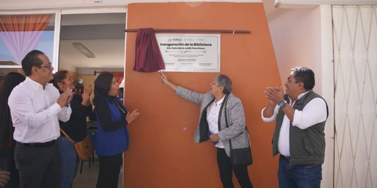 Se inaugura Biblioteca "Dra. Dulce María Judith Pérez Torres" en el Bachillerato Libertadores de América