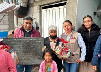 Chiautzingo recupera una joya histórica: Placa de Electrificación de 1959