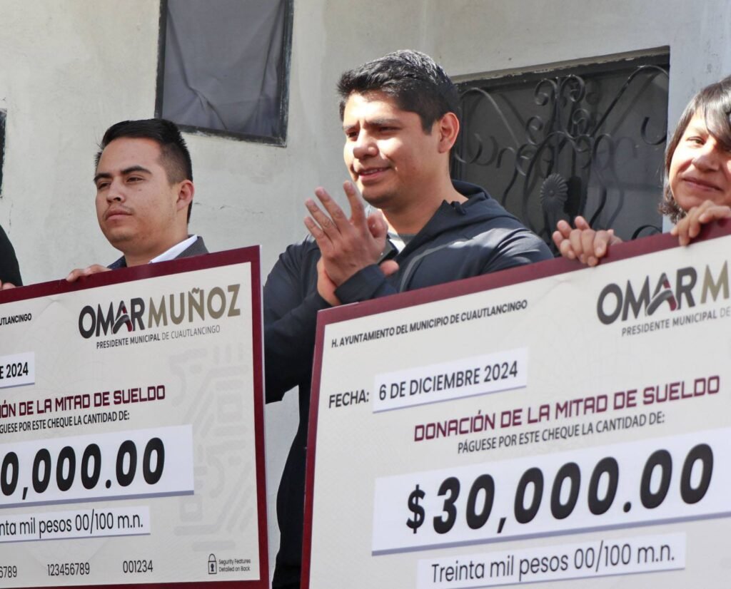 Omar Muñoz cumple compromiso de donar mitad de sueldo en Cuautlancingo