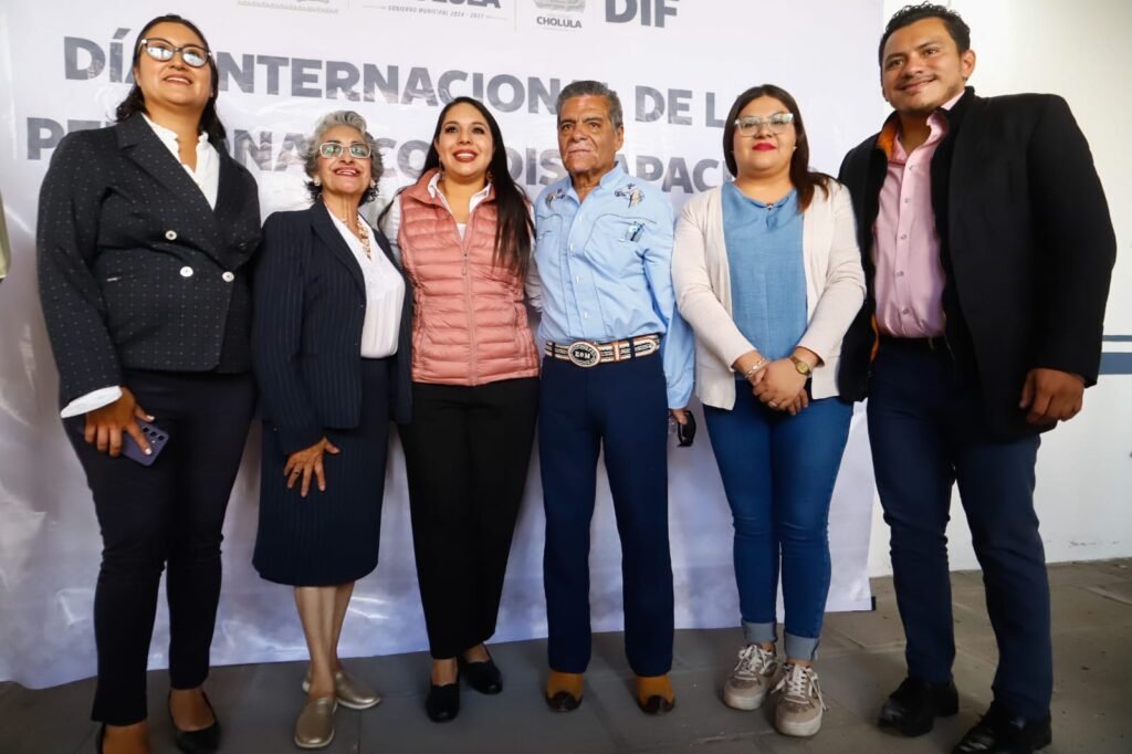 DIF Municipal y Gobierno de San Pedro Cholula entregan aparatos funcionales a personas con discapacidad