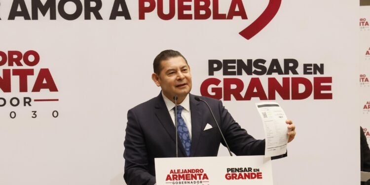 Armenta presenta su declaración patrimonial y destaca transparencia en transición