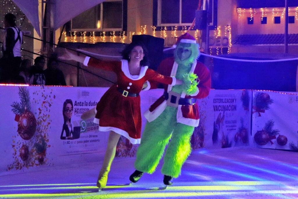 "Patinarte" Cautiva a Familias de Cuautlancingo durante Navidad