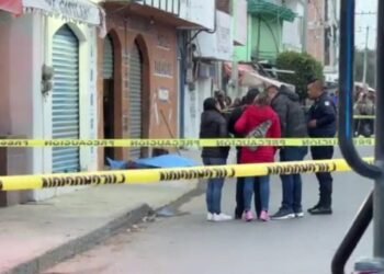 Ejecutan a hombre con 10 balazos en Coronango