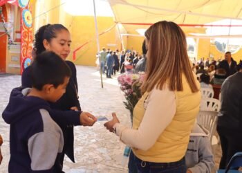 Diversión para niños de Chiautzingo: entrega de boletos para la feria