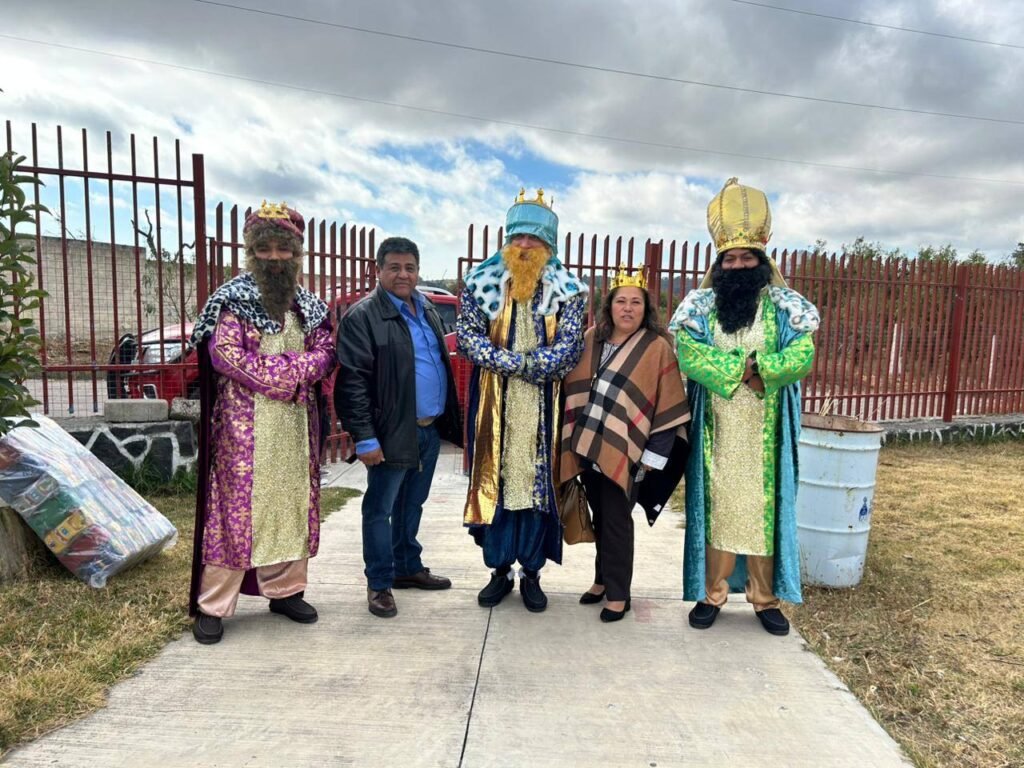 DIF Calpan lleva alegría y tradición a CAIC Pueblo Nuevo