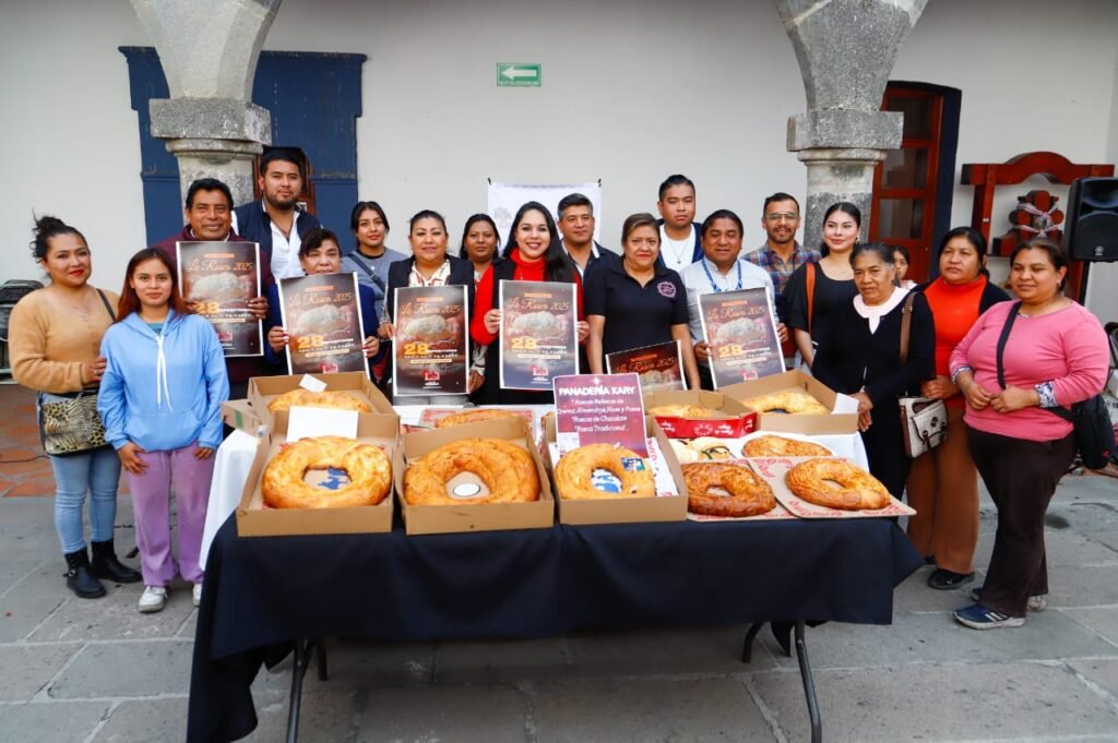 Presentan Feria de la Rosca 2025 en San Pedro Cholula