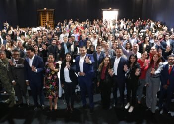 Capacitan a delegados regionales para el Plan Estatal de Desarrollo 2024-2030 en Puebla