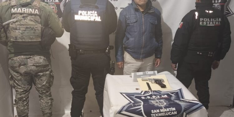 Detenido en San Rafael Tlanalapan por portación de arma de fuego