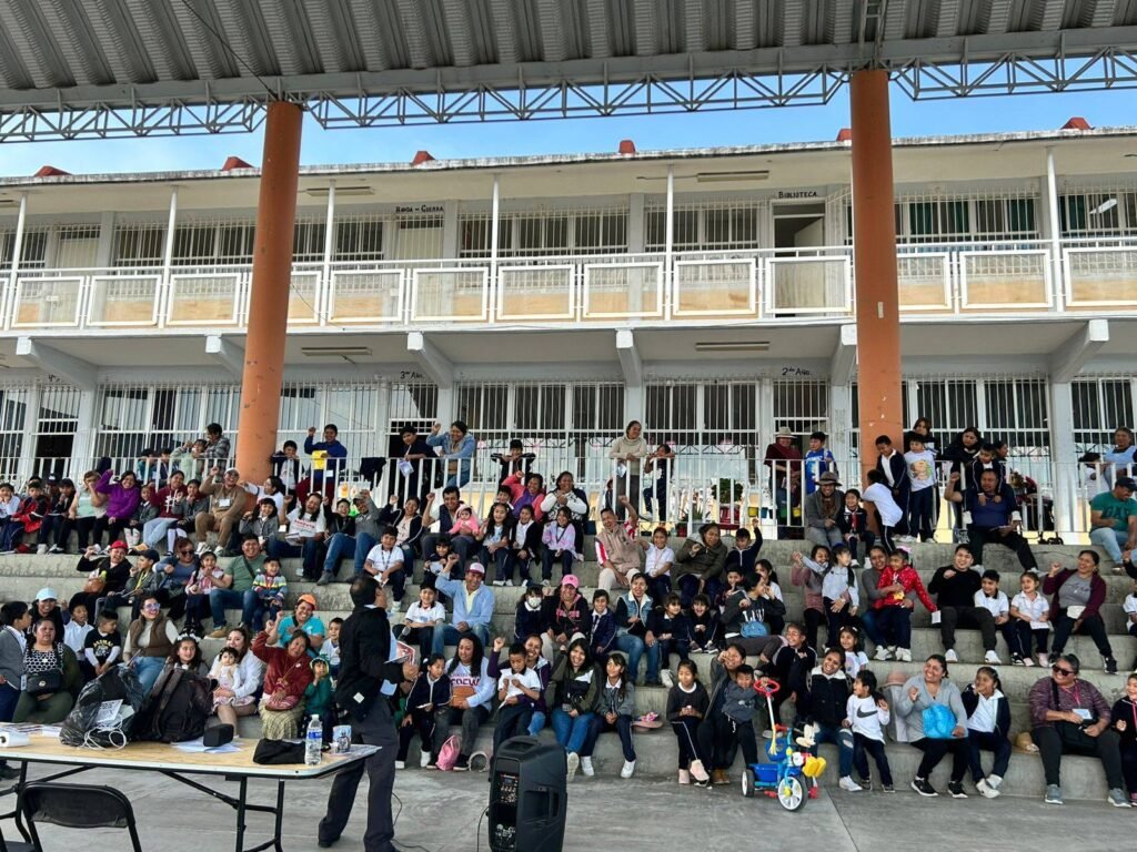 Realizan taller para padres en escuelas primarias de Calpan
