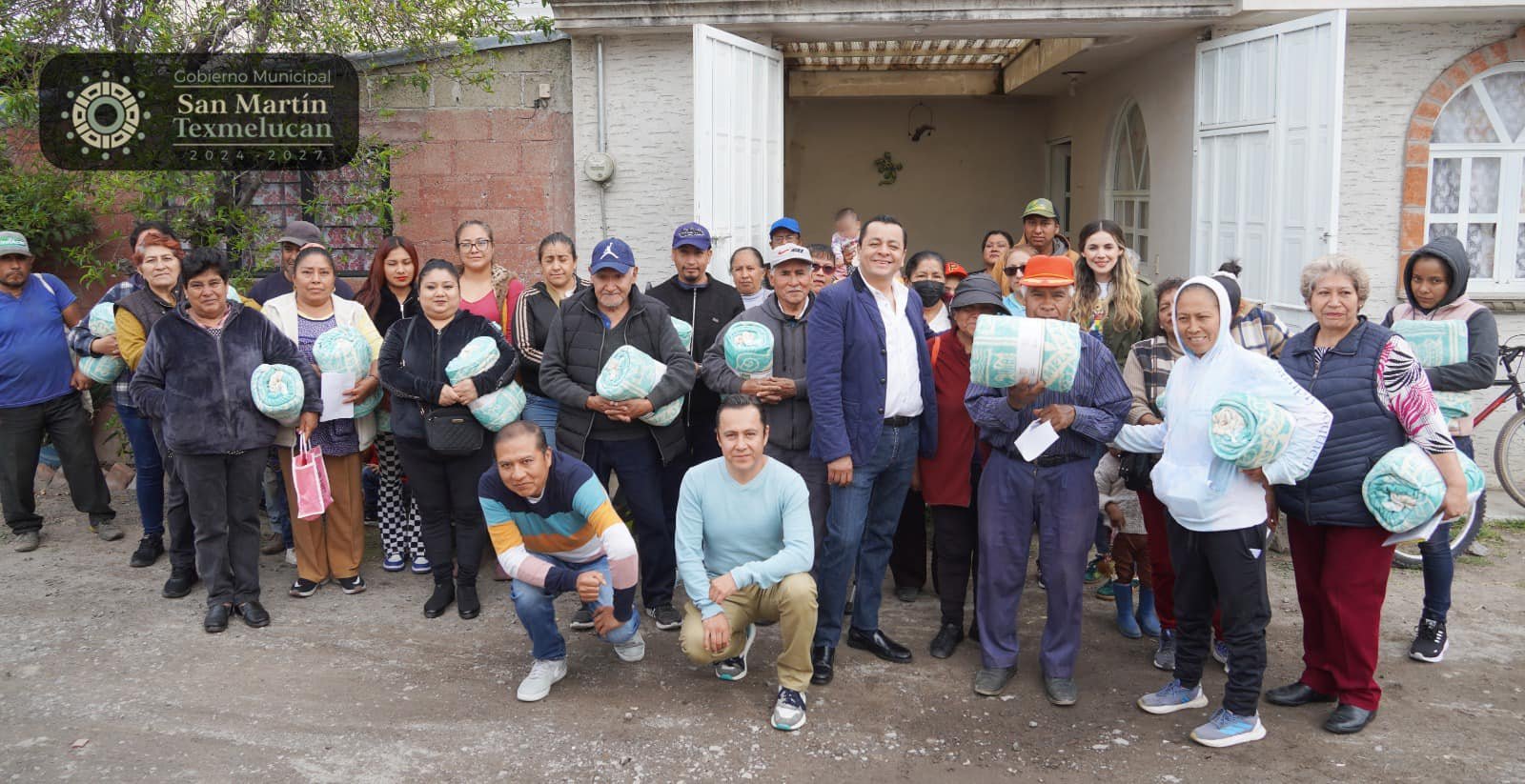 Inicia entrega de apoyos invernales con el programa “Cobijando Texmelucan”