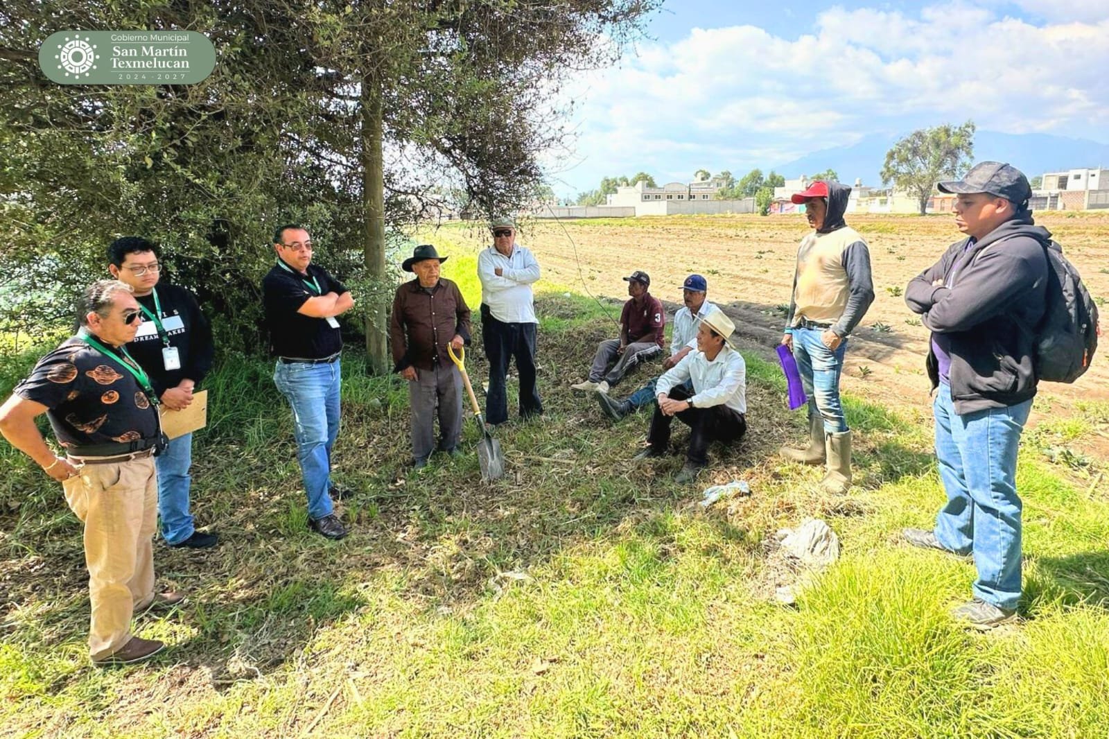 Gobierno de Texmelucan mejora el canal de riego de San Cristóbal Tepatlaxco