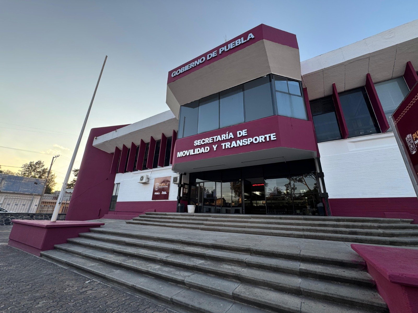 Detienen a miembro de la UPVA 28 de Octubre tras pagar infracción en Secretaría de Movilidad