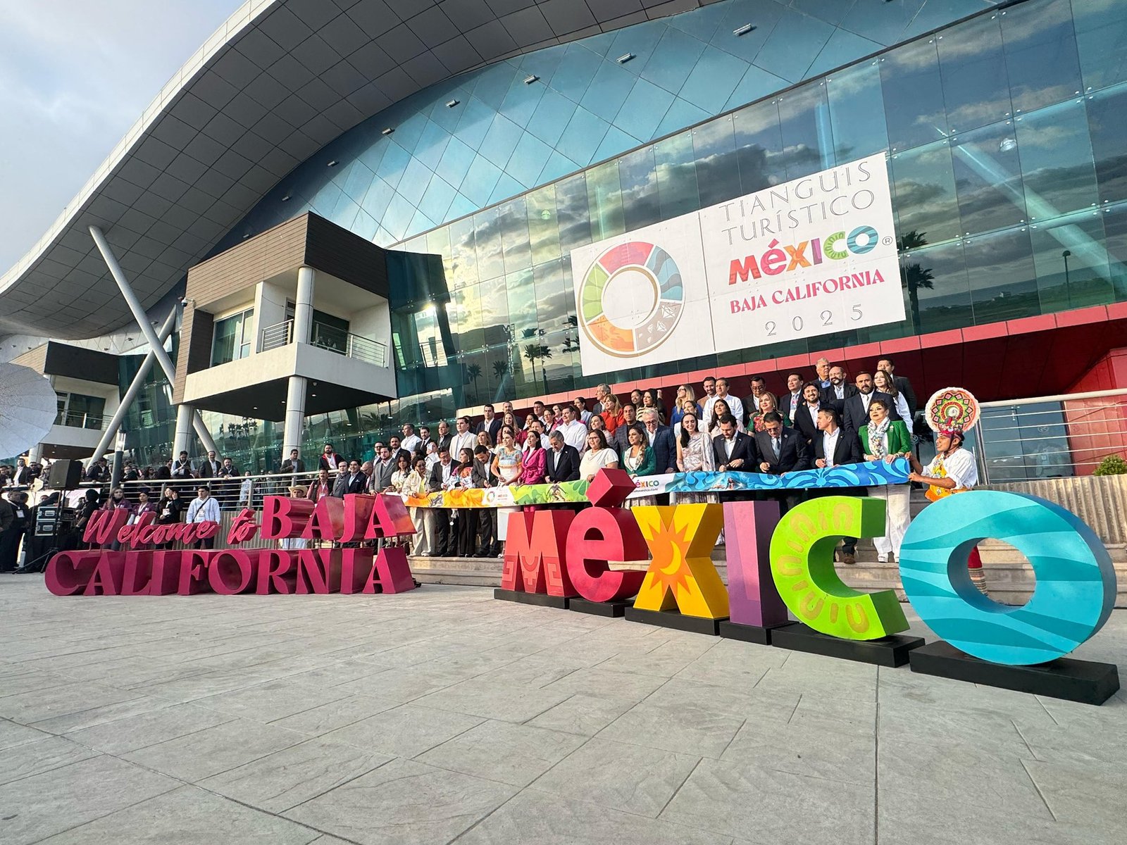 Puebla se posiciona como potencia turística en el Tianguis 2025
