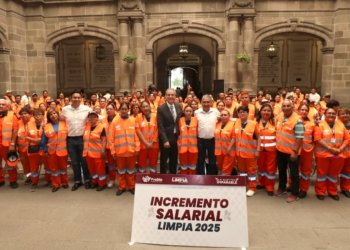 Gobierno de Puebla y Sindicato aumentan salario a trabajadores de Limpia