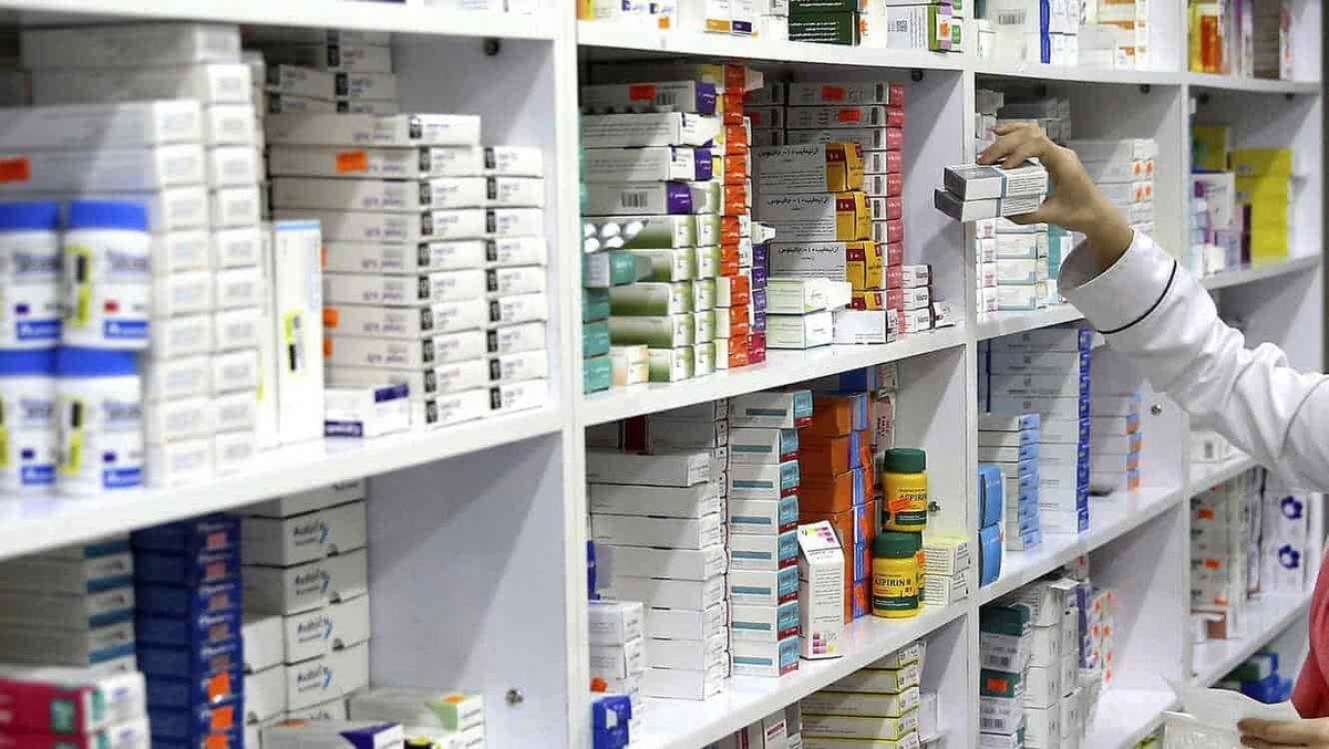 ISSSTEP alcanza 70% de abasto de medicamentos tras cambio de proveedor