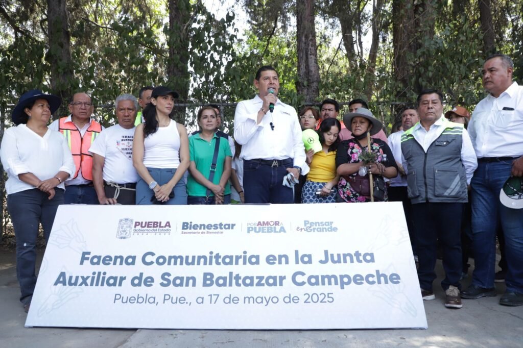 Alejandro Armenta encabeza faena comunitaria en San Baltazar Campeche