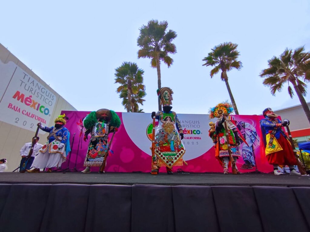 Carnaval de Huejotzingo en el Tianguis Turístico 2025