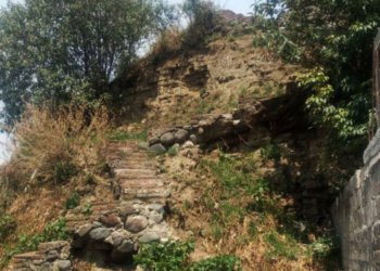 Habitantes de San Luis Coyotzingo piden faenas para restaurar basamento piramidal