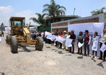 Omar Muñoz da banderazo a obras de adoquinamiento en Sanctorum: “Se acabó el abandono en Cuautlancingo”
