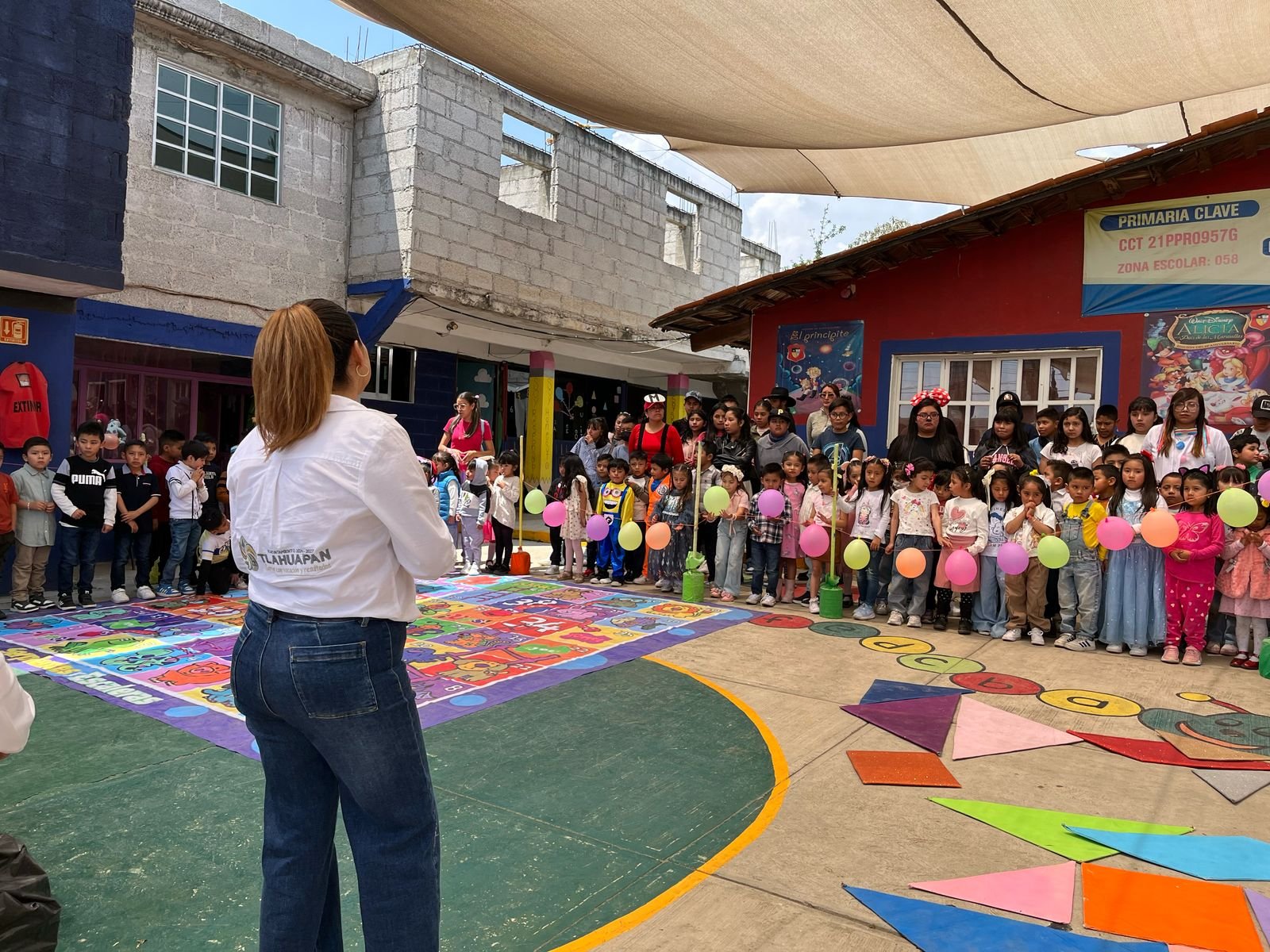 Presidenta Rosy Díaz celebra el Día del Niño con entrega de más de 7 mil juguetes en Tlahuapan