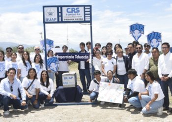 Coloca Rectora Lilia Cedillo primera piedra de edificio para preparatoria en Tehuacán