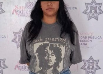 Detienen a mujer por presunto robo a comercio en San Andrés Cholula