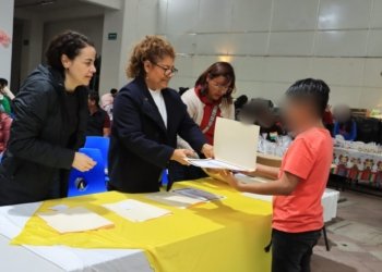 Encabeza Tere Alfaro cierre de los talleres “Dando Sonrisas a mi Alrededor”