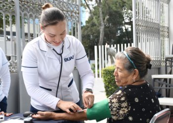 Oferta la BUAP Diplomado para desarrollar competencias en cuidadores familiares
