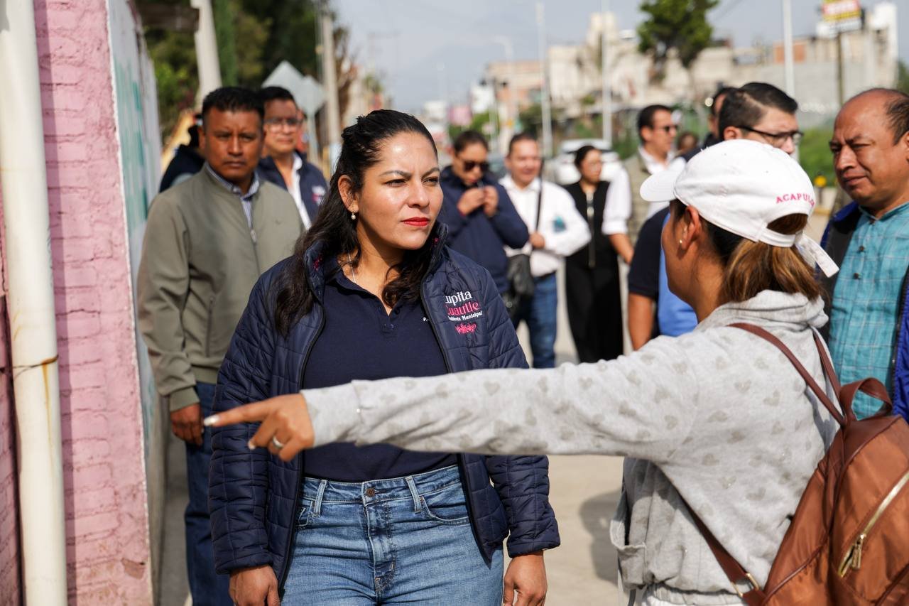 Atiende Lupita Cuautle a familias afectadas por las lluvias