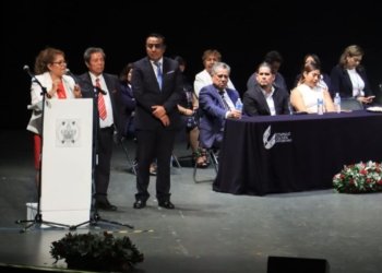 El SMDIF comprometido con impulsar la educación en Cuautlancingo: Tere Alfaro