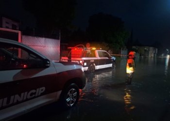 Gobierno de Cuautlancingo realiza trabajos urgentes de desazolve ante las intensas lluvias