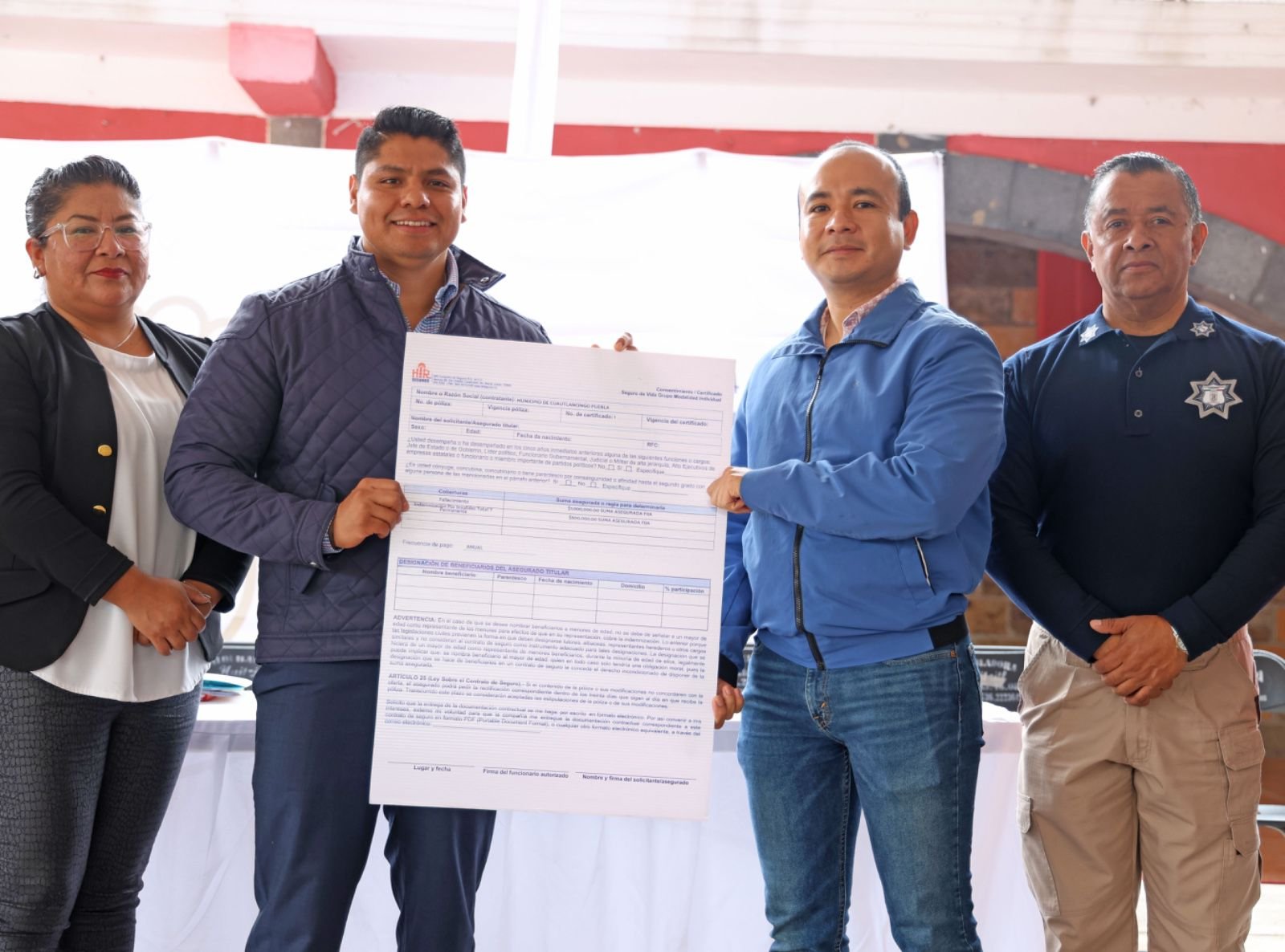 Cuautlancingo otorga seguros de vida y bonos para dignificar labor policial