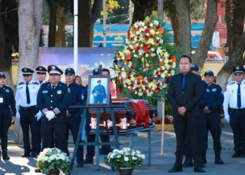 Rinden homenaje póstumo a Carlos Jorge Néstor Hernández