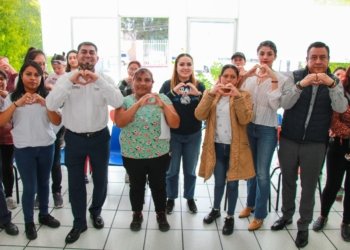 Shamy Spezia entrega despensas del programa “Primeros 1,000 Días”