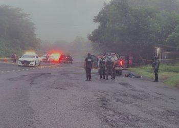 Balacera en Jalpan deja un muerto y un oficial herido
