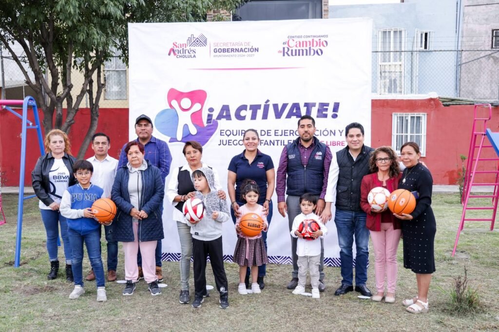 Impulsa Lupita Cuautle el bienestar y la recreación con entrega de equipos de ejercitación y juegos infantiles