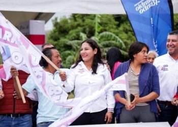 Inicia Lupita Cuautle rehabilitación de avenida Orión Norte en la Delegación Atlixcáyotl